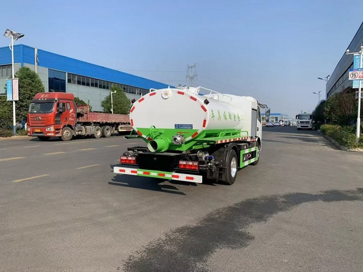 東風(fēng)5方純電動吸糞車
